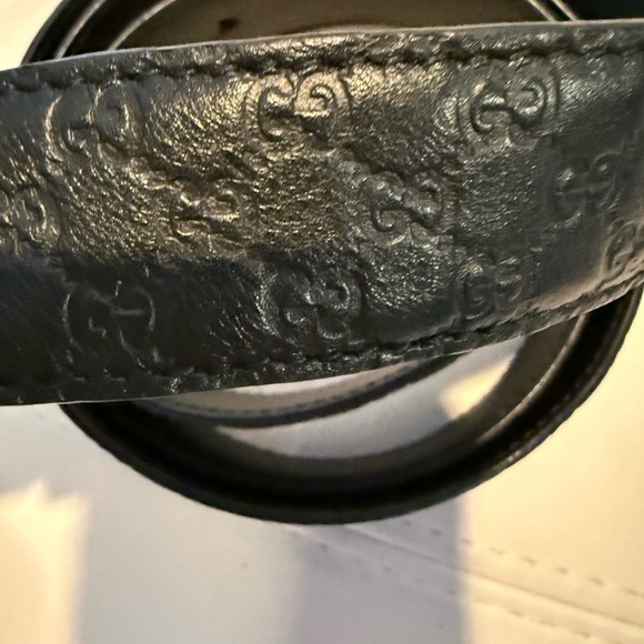 Black Logo Embossed Leather Gucci Belt Size 110 main image 5